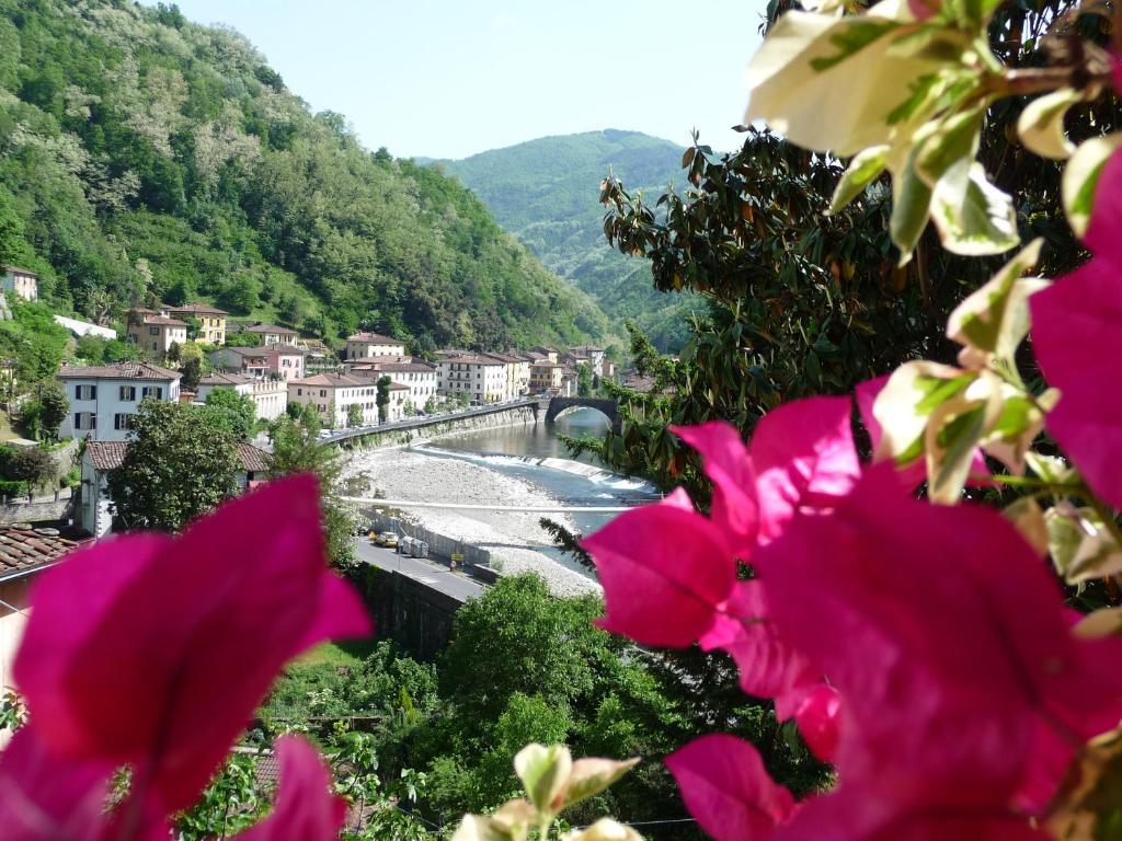 Villa Rosalena Bagni di Lucca Eksteriør billede